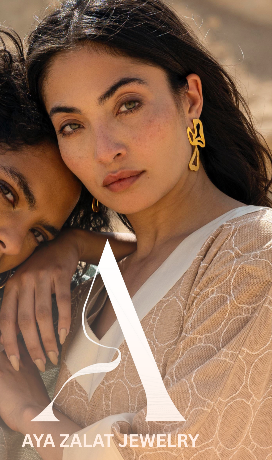 BELLA GOLDEN EARRINGS