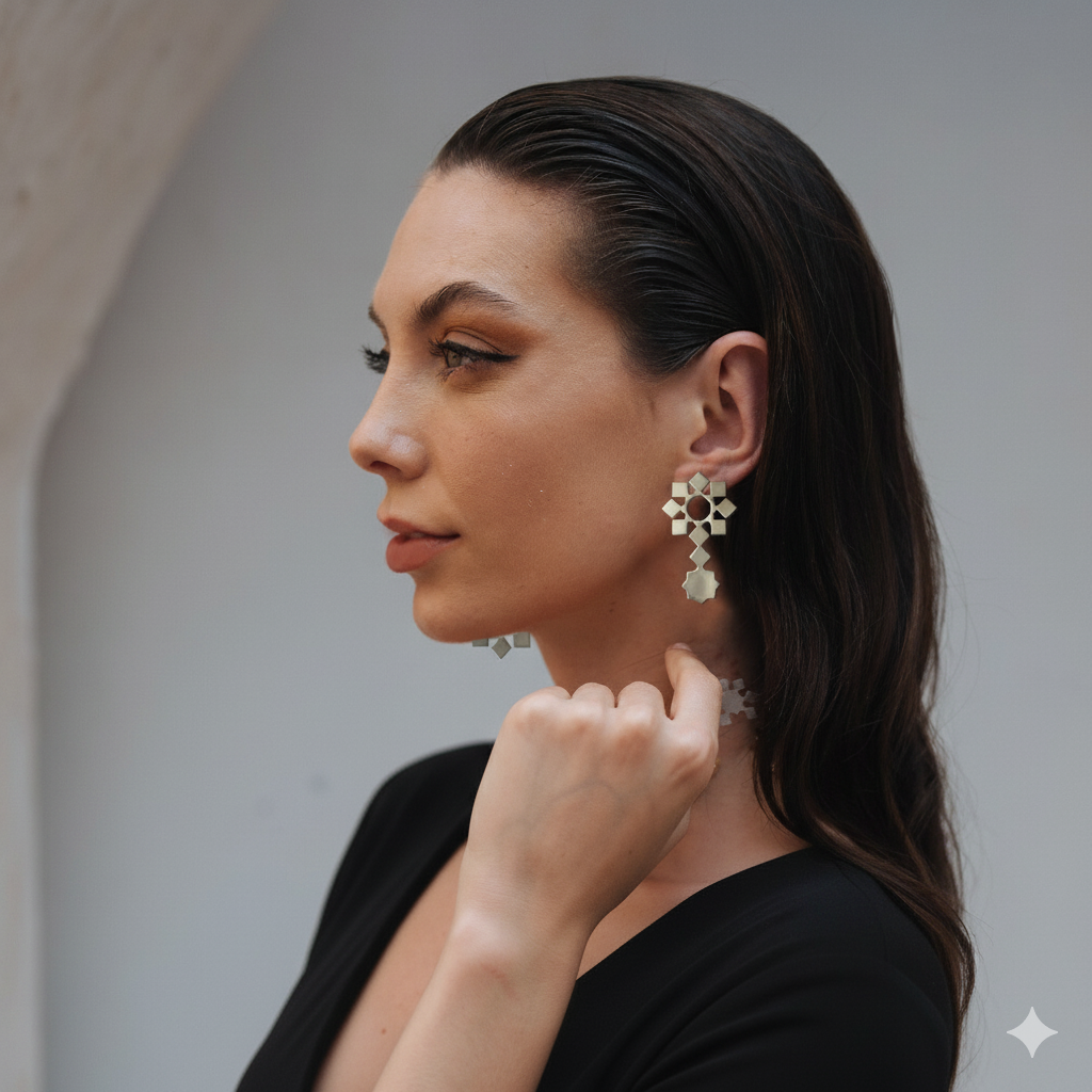 Assymetric arabian earrings
