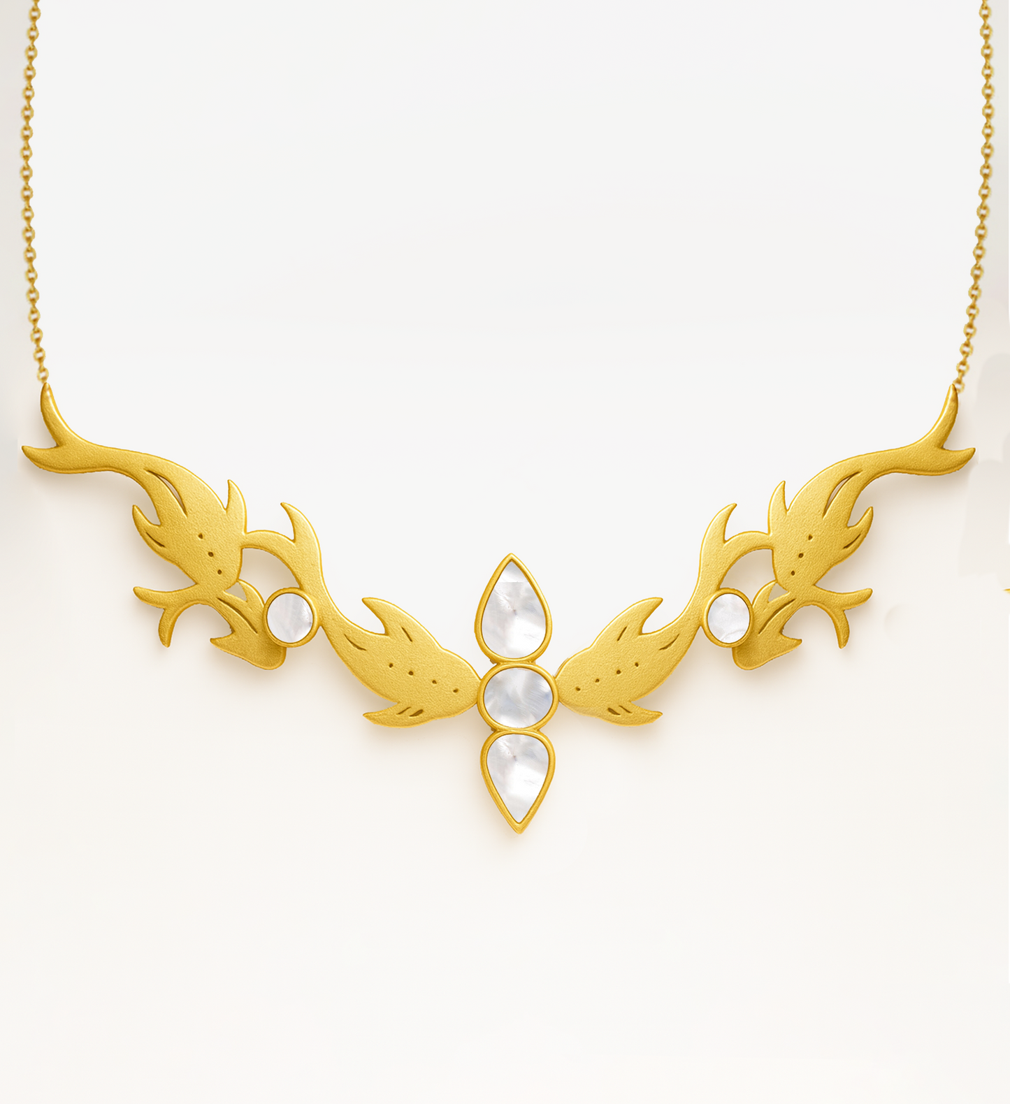 summer Trio fish necklace