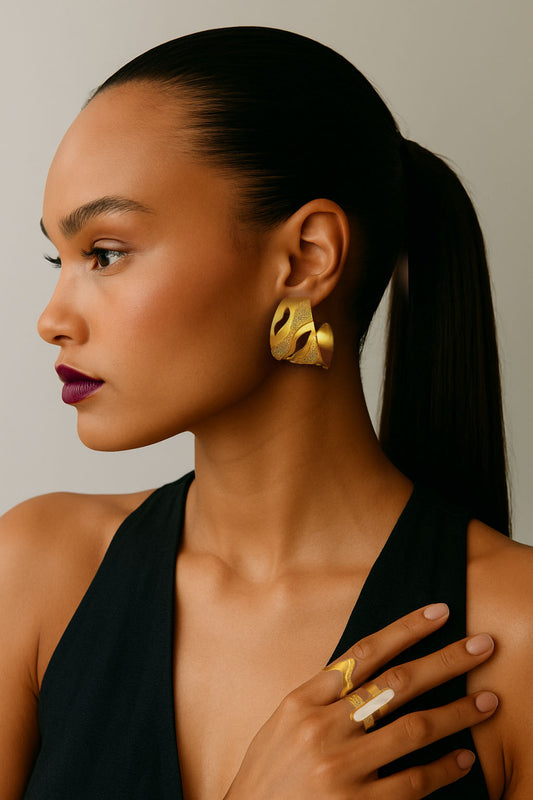 Dotted earrings 02 hoop